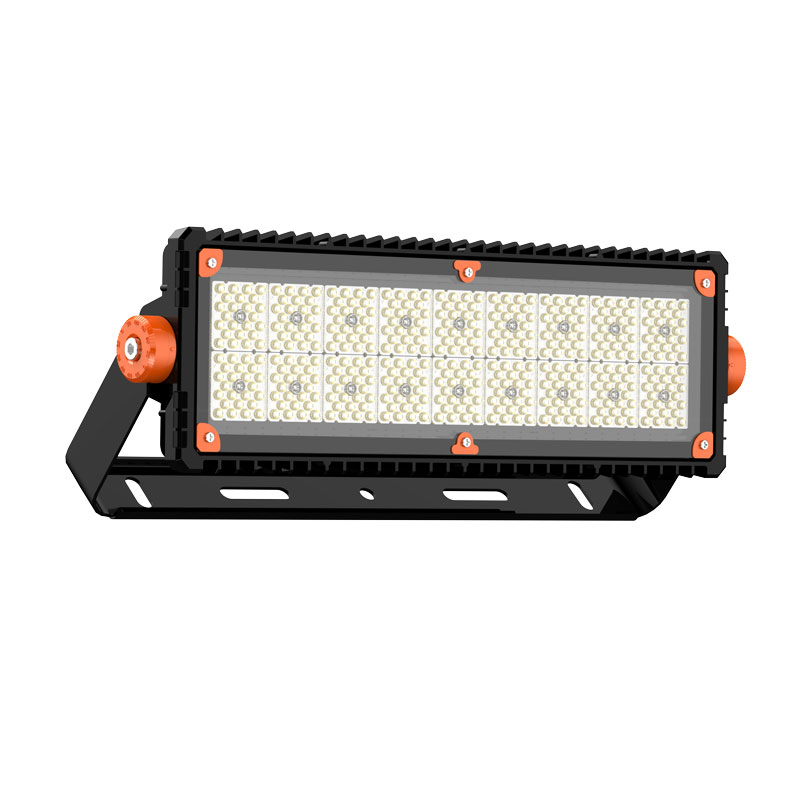MFL-D300-2-floodlight.1