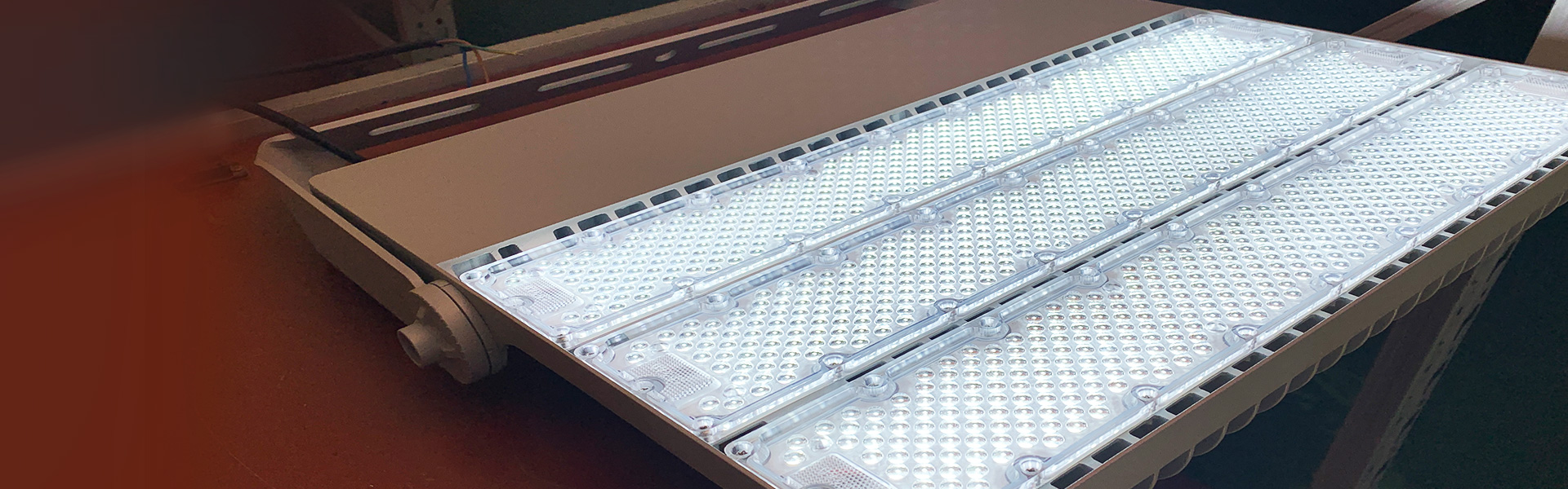 https://www.mic-led.com/wp-content/uploads/2025/06/MFL-E-flood-light.jpg