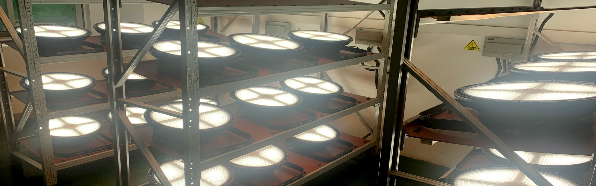 https://www.mic-led.com/wp-content/uploads/2025/07/MFL-R-1-flood-light.jpg