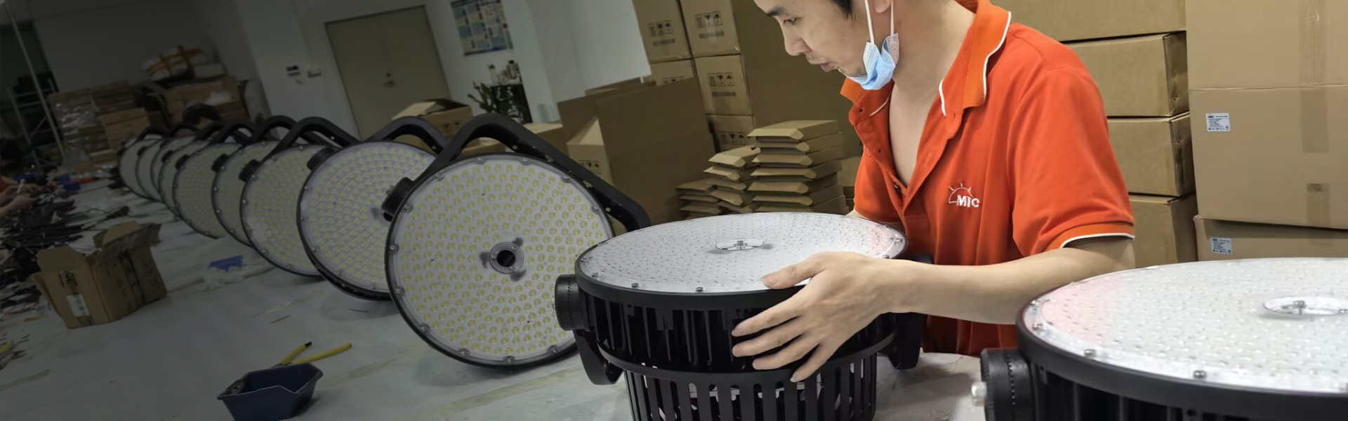 https://www.mic-led.com/wp-content/uploads/2025/07/MFL-R-3-flood-light.jpg